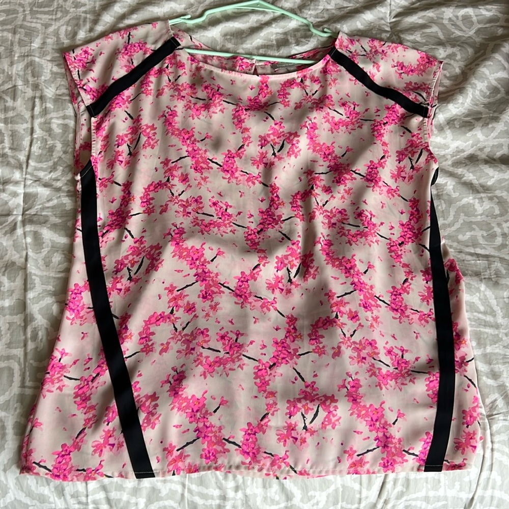 EUC Banana Republic Pink Cherry Blossom top XL